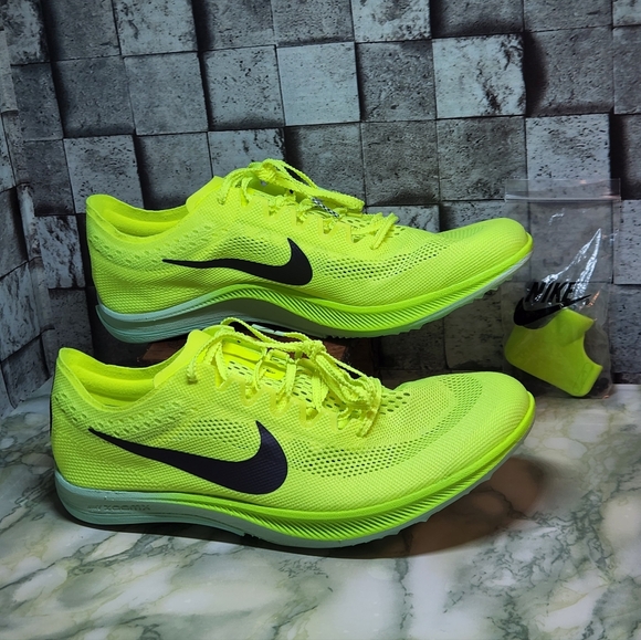 Nike ZoomX Dragonfly Track &Field Volt Distance Spikes Size 10.5 - Picture 1 of 9
